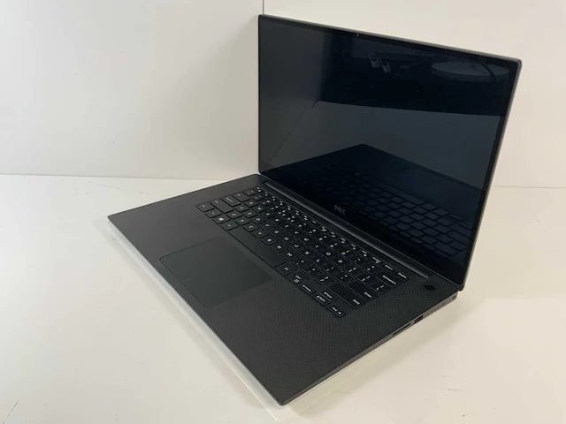 Dell precision 5540 15.5", core(tm) i9 9th gen, 32 gb ram, 1 tb nvme, nvidia quadro t2000 mobile 4 gb laptop - afbeelding 3 van  7