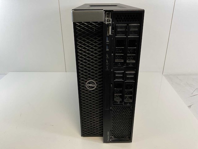 Dell precision 5820, xeon(r) w-2104, 64 gb ram, 256 gb ssd, amd radeon pro wx 2100 2 gb workstation - afbeelding 1 van  6