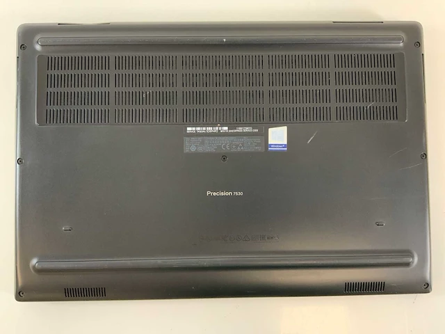 Dell precision 7530 15.5", core(tm) i7 8th gen, 16 gb ram, 512 gb nvme, nvidia quadro p2000 mobile 4 gb laptop - afbeelding 6 van  7