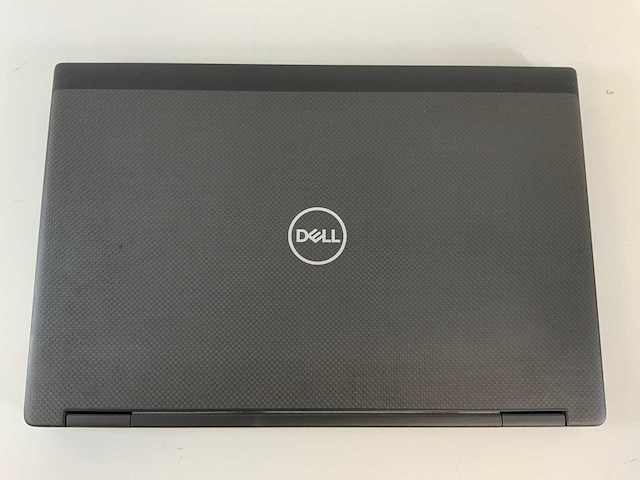 Dell precision 7530 15.5", core(tm) i7 8th gen, 64 gb ram, no hdd, nvidia quadro p2000 mobile 4 gb laptop - afbeelding 5 van  7
