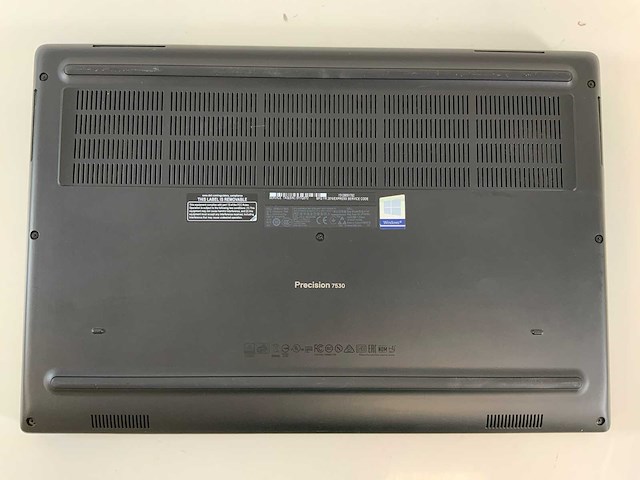 Dell precision 7530 15.5", core(tm) i7 8th gen, 64 gb ram, no hdd, nvidia quadro p2000 mobile 4 gb laptop - afbeelding 6 van  7