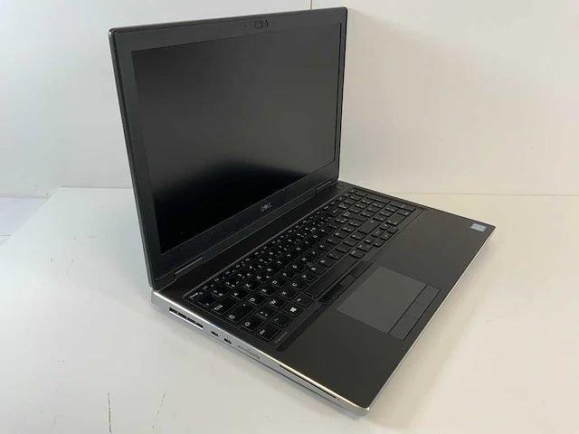 Dell precision 7540 15.5", core(tm) i7 9th gen, 64 gb ram, no hdd, nvidia quadro t2000 mobile 4 gb laptop - afbeelding 2 van  8