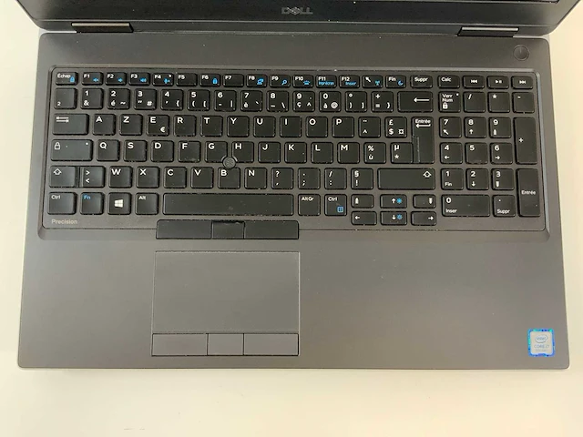 Dell precision 7540 15.5", core(tm) i7 9th gen, 64 gb ram, no hdd, nvidia quadro t2000 mobile 4 gb laptop - afbeelding 4 van  8