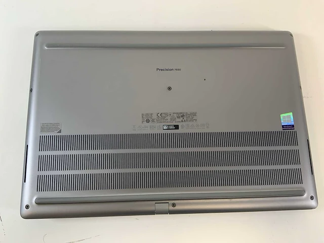 Dell precision 7550 15.5", core(tm) i7 10th gen, 64 gb ram, no hdd, nvidia quadro t2000 mobile 4 gb laptop - afbeelding 6 van  7