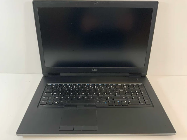 Dell precision 7730 18", core(tm) i7 8th gen, 64 gb ram, no hdd, nvidia quadro p5200 mobile 16 gb laptop - afbeelding 1 van  6