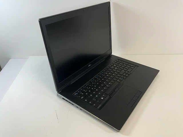 Dell precision 7730 18", core(tm) i7 8th gen, 64 gb ram, no hdd, nvidia quadro p5200 mobile 16 gb laptop - afbeelding 2 van  6