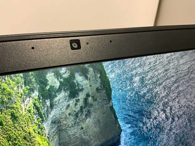Dell precision 7730 (i7 gen8) laptop - afbeelding 7 van  11