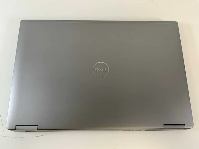 Dell precision 7740 18", core(tm) i7 9th gen, 64 gb ram, no hdd, nvidia quadro rtx 5000 mobile 16 gb laptop - afbeelding 5 van  7
