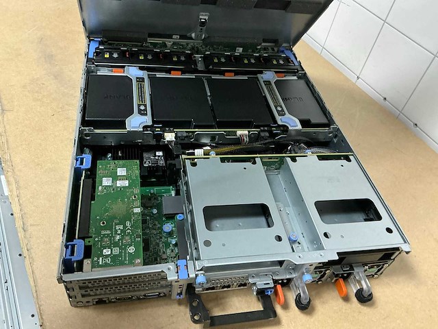 Dell r740xd - 1x silver 4110 server - afbeelding 3 van  6
