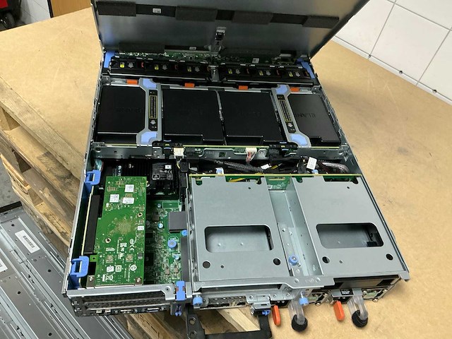 Dell r740xd - 1x silver 4110 server - afbeelding 3 van  6