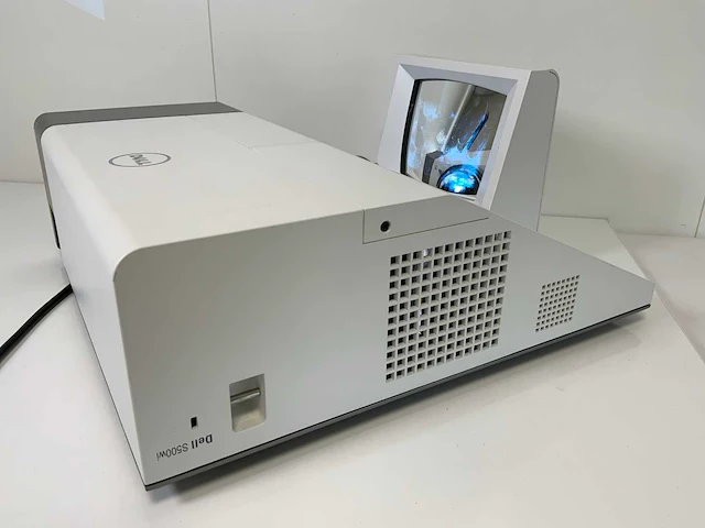 Dell (s500wi) 3200 lumen wxga projector (299 hrs - lamp hours) - afbeelding 5 van  7