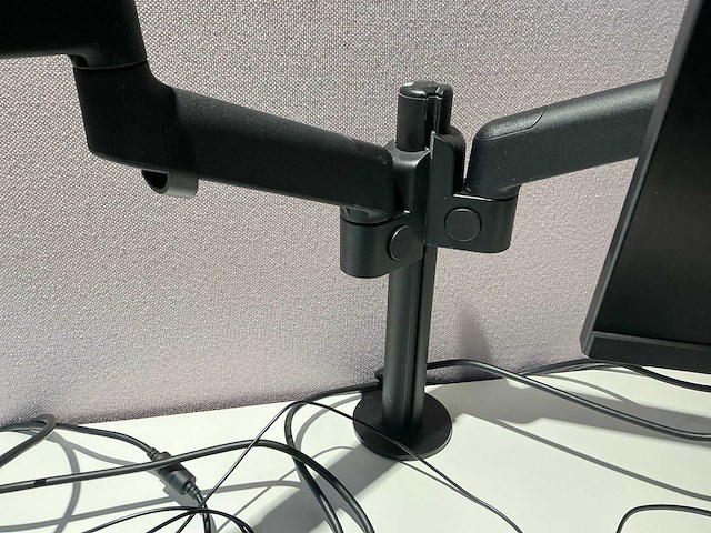 Dell u2415 monitor met dockingstation (2x) - afbeelding 6 van  7