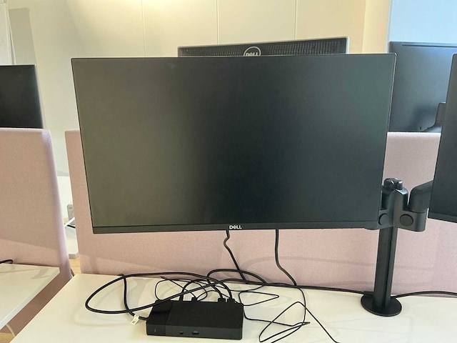 Dell u2415b/p2319h monitor met dockingstation (8x) - afbeelding 9 van  12