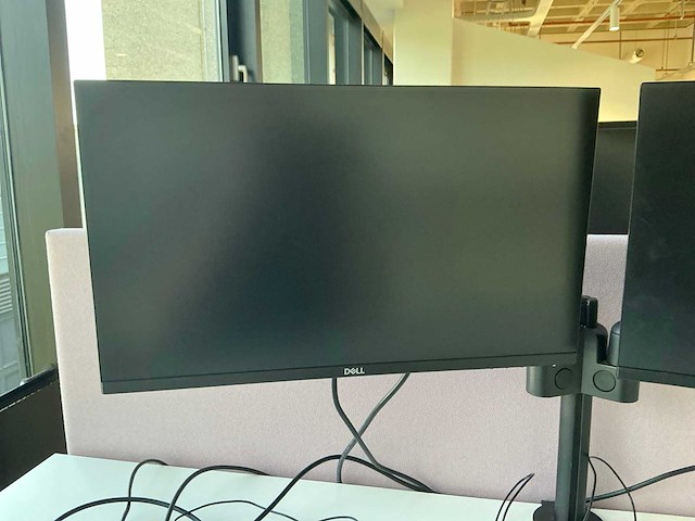 Dell u2415h / p2319h monitor met dockingstation (4x) - afbeelding 2 van  12