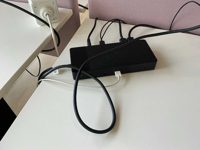 Dell u2415h / p2319h monitor met dockingstation (4x) - afbeelding 6 van  12