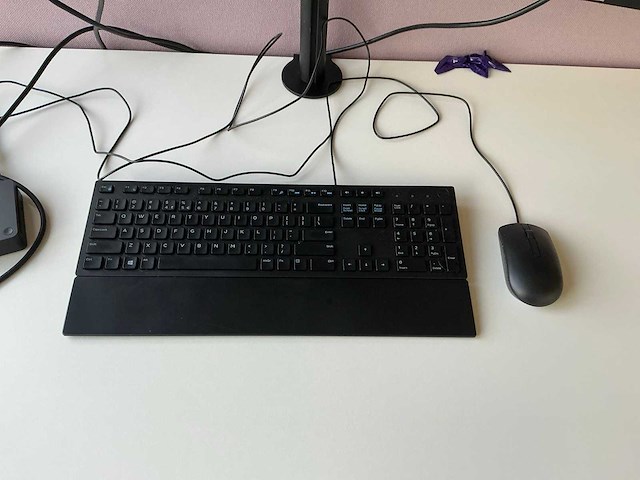 Dell u2415h / p2319h monitor met dockingstation (4x) - afbeelding 11 van  12