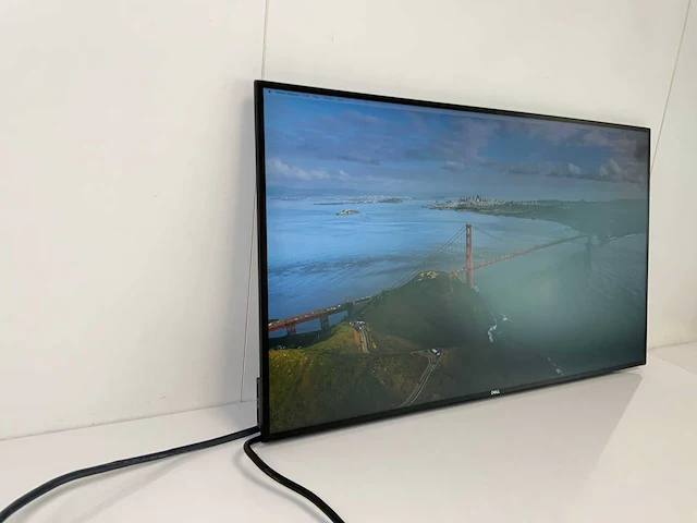 Dell (u2721de) 27”, 2560x1440 (qhd) ips monitor - afbeelding 3 van  7