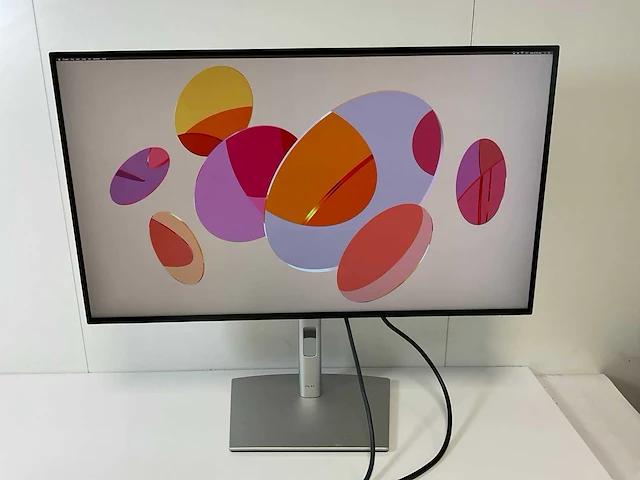 Dell (u2723qe) 27”, 3840x2160 (uhd) ips monitor - afbeelding 1 van  6