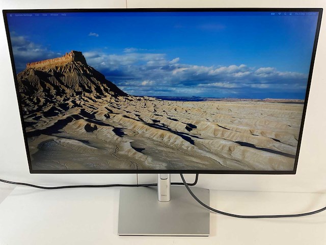 Dell (u2723qe) 27”, 3840x2160 (uhd) ips monitor - afbeelding 1 van  6