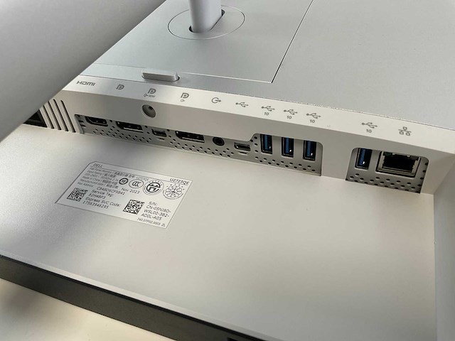 Dell (u2723qe) 27”, 3840x2160 (uhd) ips monitor - afbeelding 5 van  6