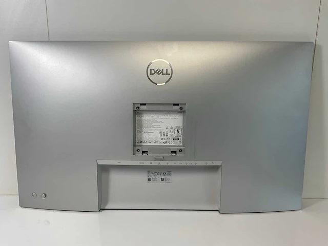 Dell (u3223qe) 32”, 3840x2160 (uhd) ips monitor - afbeelding 4 van  6