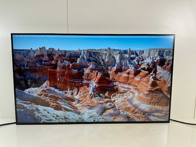 Dell (u3223qe) 32", 3840x2160 (uhd) ips monitor - afbeelding 1 van  6