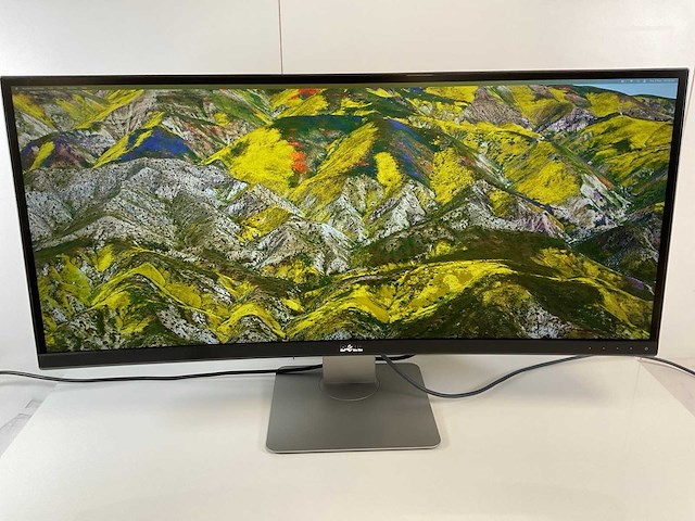 Dell (u3415wb) 34”, 3440x1440 (uwqhd) ips curved monitor - afbeelding 1 van  6