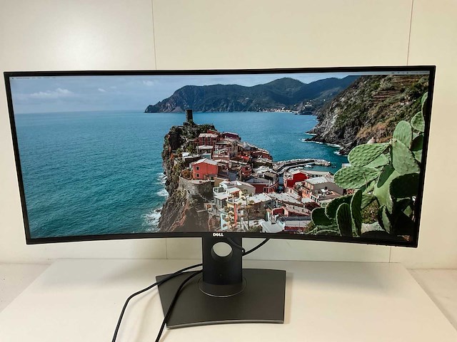 Dell (u3417w) 34”, 3440x1440 (uwqhd) ips curved monitor - afbeelding 1 van  7