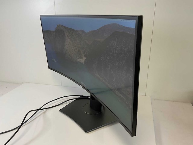 Dell (u3417w) 34”, 3440x1440 (uwqhd) ips curved monitor - afbeelding 2 van  7