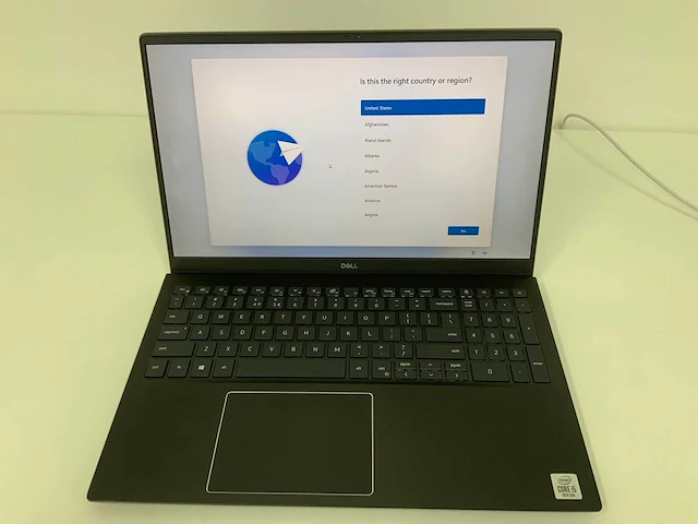 Dell vostro 15 5501 laptop - afbeelding 1 van  4