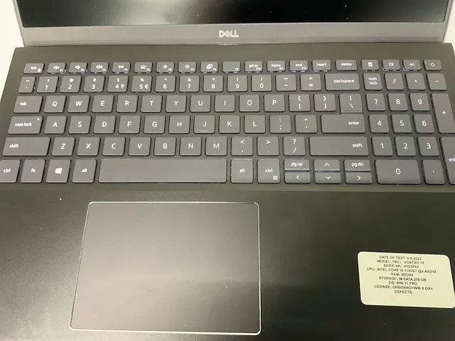 Dell vostro 15 5502 laptop - afbeelding 9 van  10