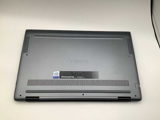 Dell vostro 5590 laptop - afbeelding 8 van  8