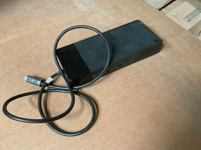 Dell wd19 docking station (5x) - afbeelding 1 van  6