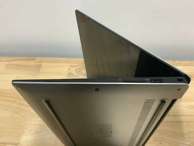 Dell xps 13 - 3950 laptop (3x) - afbeelding 5 van  14