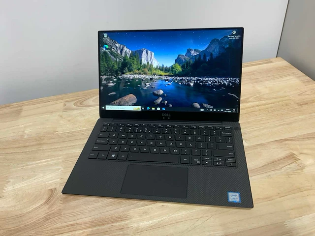 Dell xps 13 8370 laptop - afbeelding 1 van  6