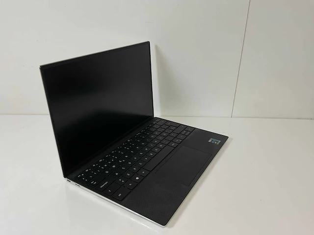 Dell xps 13 9310 13.4”, core(tm) i7 11th gen, 16 gb ram, 1 tb nvme laptop - afbeelding 2 van  7