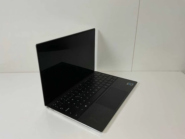 Dell xps 13 9310 13.4”, core(tm) i7 11th gen, 16 gb ram, 1 tb nvme laptop - afbeelding 2 van  7