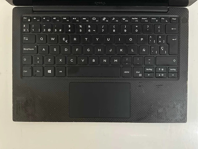 Dell xps 13 9370 13.2”, core(tm) i7 8th gen, 16 gb ram, no hdd laptop - afbeelding 4 van  7