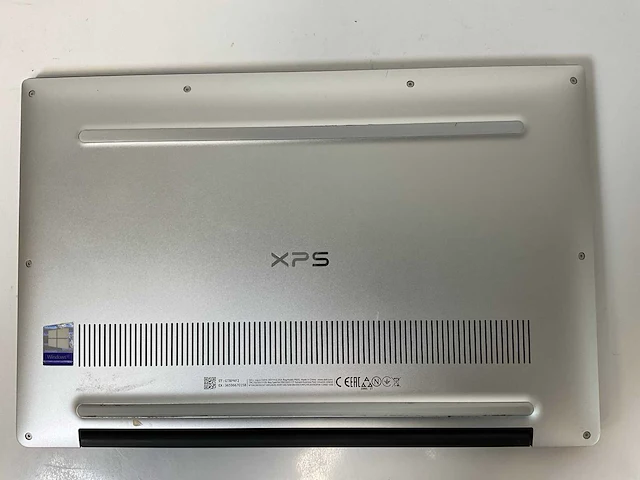 Dell xps 13 9370 13.3”, core(tm) i7 8th gen, 16 gb ram, 512 gb nvme laptop - afbeelding 6 van  7