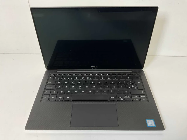 Dell xps 13 9370 13.3”, core(tm) i7 8th gen, 16 gb ram, 512 gb nvme laptop - afbeelding 1 van  7