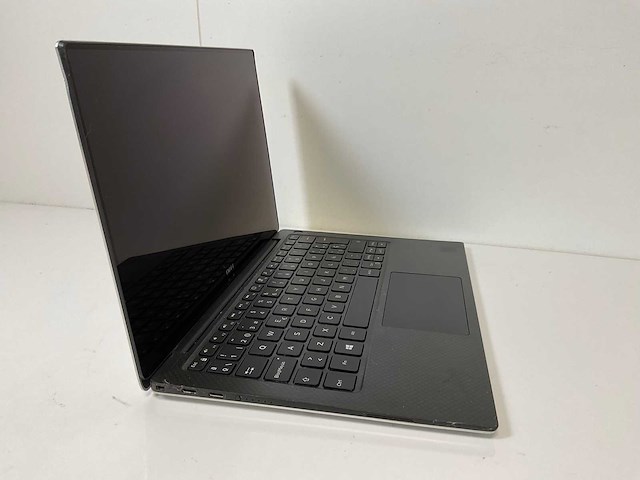 Dell xps 13 9370 13.3”, core(tm) i7 8th gen, 16 gb ram, 512 gb nvme laptop - afbeelding 2 van  7
