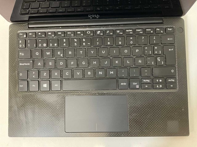 Dell xps 13 9370 13.3”, core(tm) i7 8th gen, 16 gb ram, 512 gb nvme laptop - afbeelding 4 van  7
