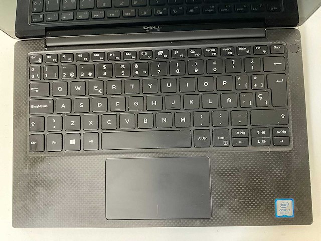 Dell xps 13 9370 13.3”, core(tm) i7 8th gen, 8 gb ram, 512 gb nvme laptop - afbeelding 4 van  7