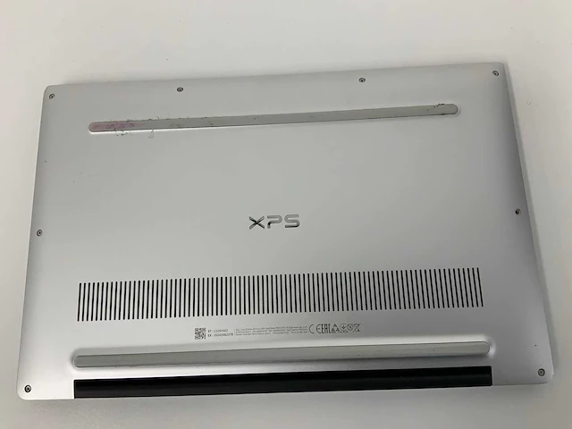 Dell xps 13 9370 laptop - afbeelding 4 van  4