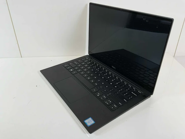 Dell xps 13 9380 13.3", core(tm) i7 8th gen, 16 gb ram, 256 gb nvme laptop - afbeelding 3 van  7