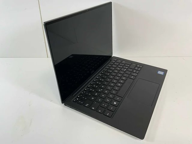 Dell xps 13 9380 13.3", core(tm) i7 8th gen, 16 gb ram, 256 gb nvme laptop - afbeelding 2 van  7