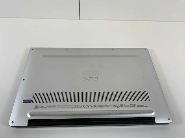 Dell xps 13 9380 13.3", core(tm) i7 8th gen, 16 gb ram, 256 gb nvme laptop - afbeelding 6 van  6