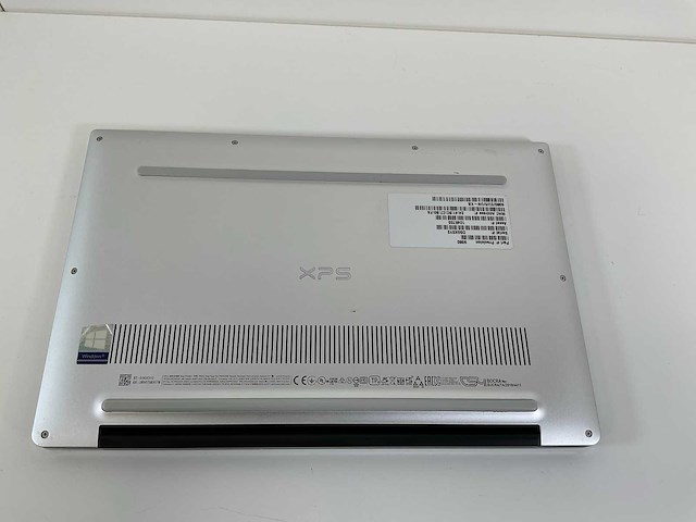 Dell xps 13 9380 13.3”, core(tm) i7 8th gen, 16 gb ram, 256 gb nvme laptop - afbeelding 6 van  7