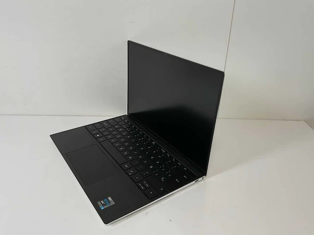 Dell xps 13 9380 13.3”, core(tm) i7 8th gen, 16 gb ram, 512 gb nvme laptop - afbeelding 3 van  7