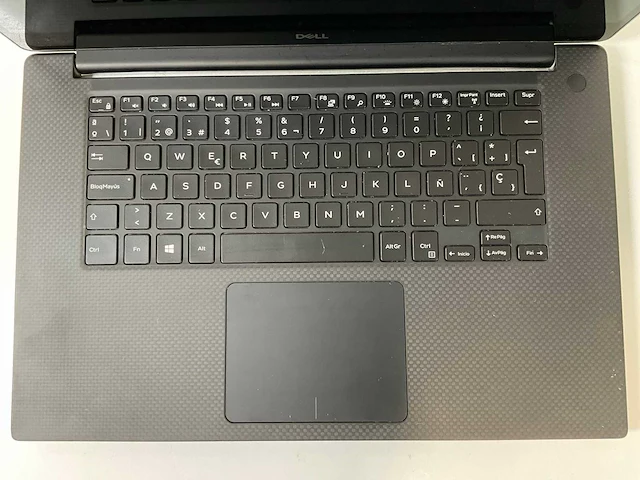 Dell xps 7590 15”, core(tm) i7 9th gen, 32 gb ram, 1 tb nvme, nvidia geforce gtx 1650 mobile 4 gb laptop - afbeelding 4 van  6